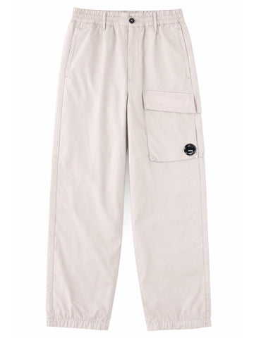 C.P. COMPANY - PANTALONE CARGO CON PATCH LOGO pantalone-cargo-con-patch-logo_b9a882fa-26cc-4488-bb7a-c439b39f835a
