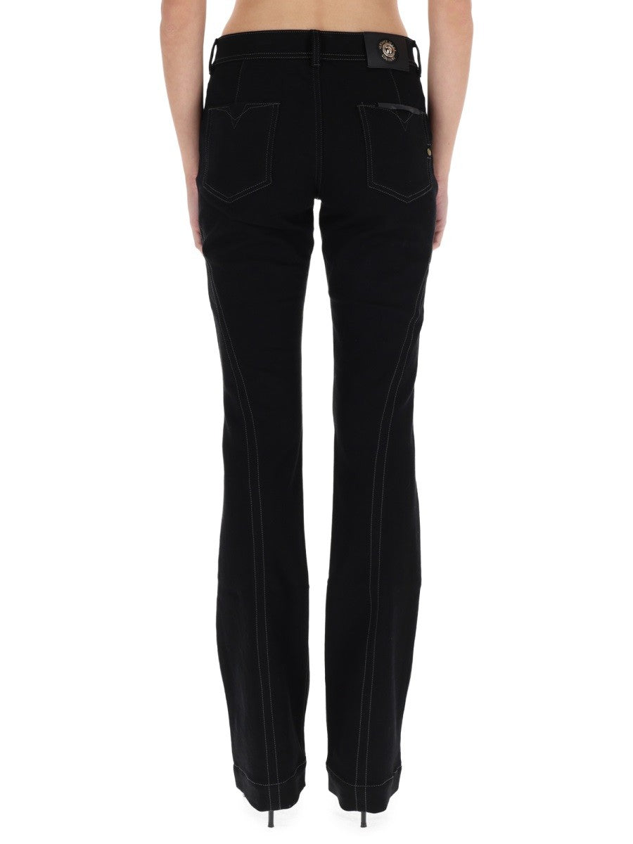 PANTS WITH ZIPPER DETAIL