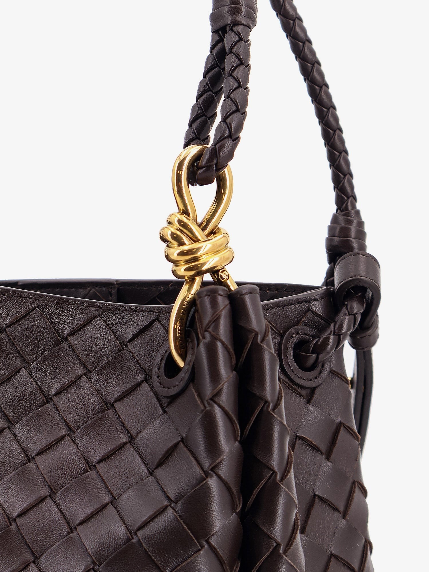 Bottega Veneta - Parachute leather shoulder bag with Intrecciato pattern and Knot detail parachute-leather-shoulder-bag-with-intrecciato-pattern-and-knot-detail_9245068e-c909-4ab1-8948-d4b6f6d7732d