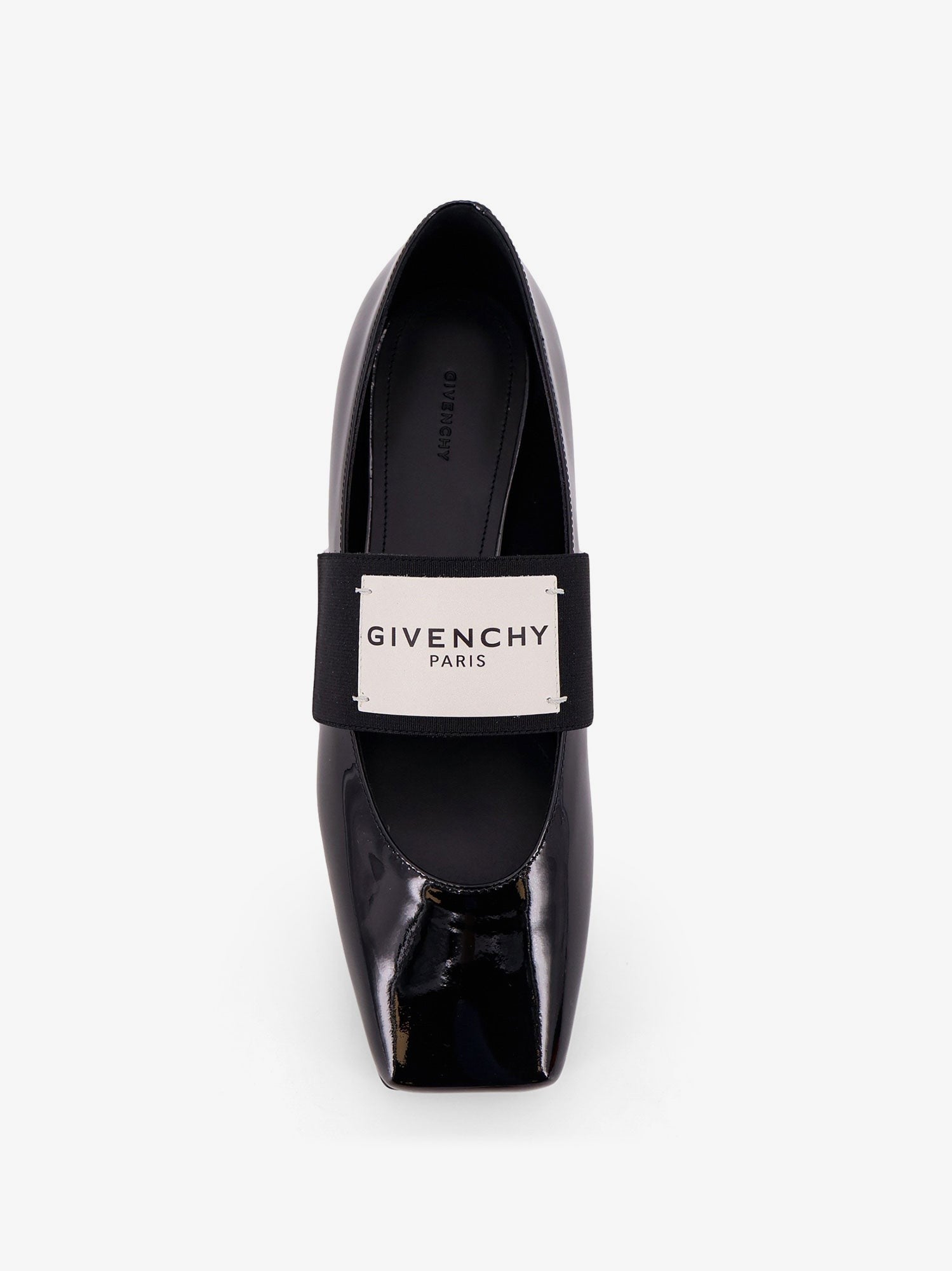 Patent leather ballerinas with maxi logo label