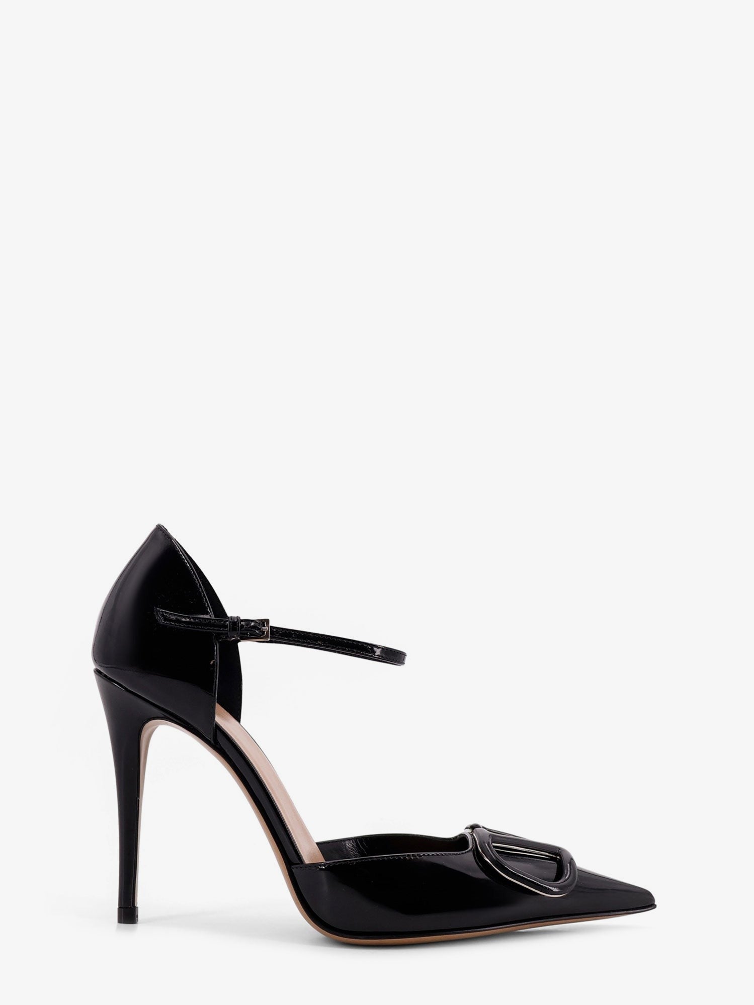 Patent leather pumps with VLogo Signature patent-leather-pumps-with-vlogo-signature