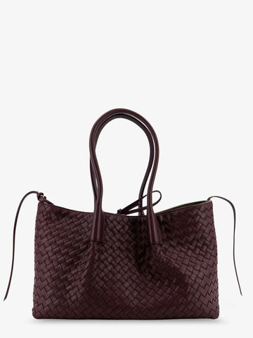 Pinacoteca leather handbag with Intrecciato motif pinacoteca-leather-handbag-with-intrecciato-motif_f9823b29-032d-4e51-aa9c-42aa62c422e5