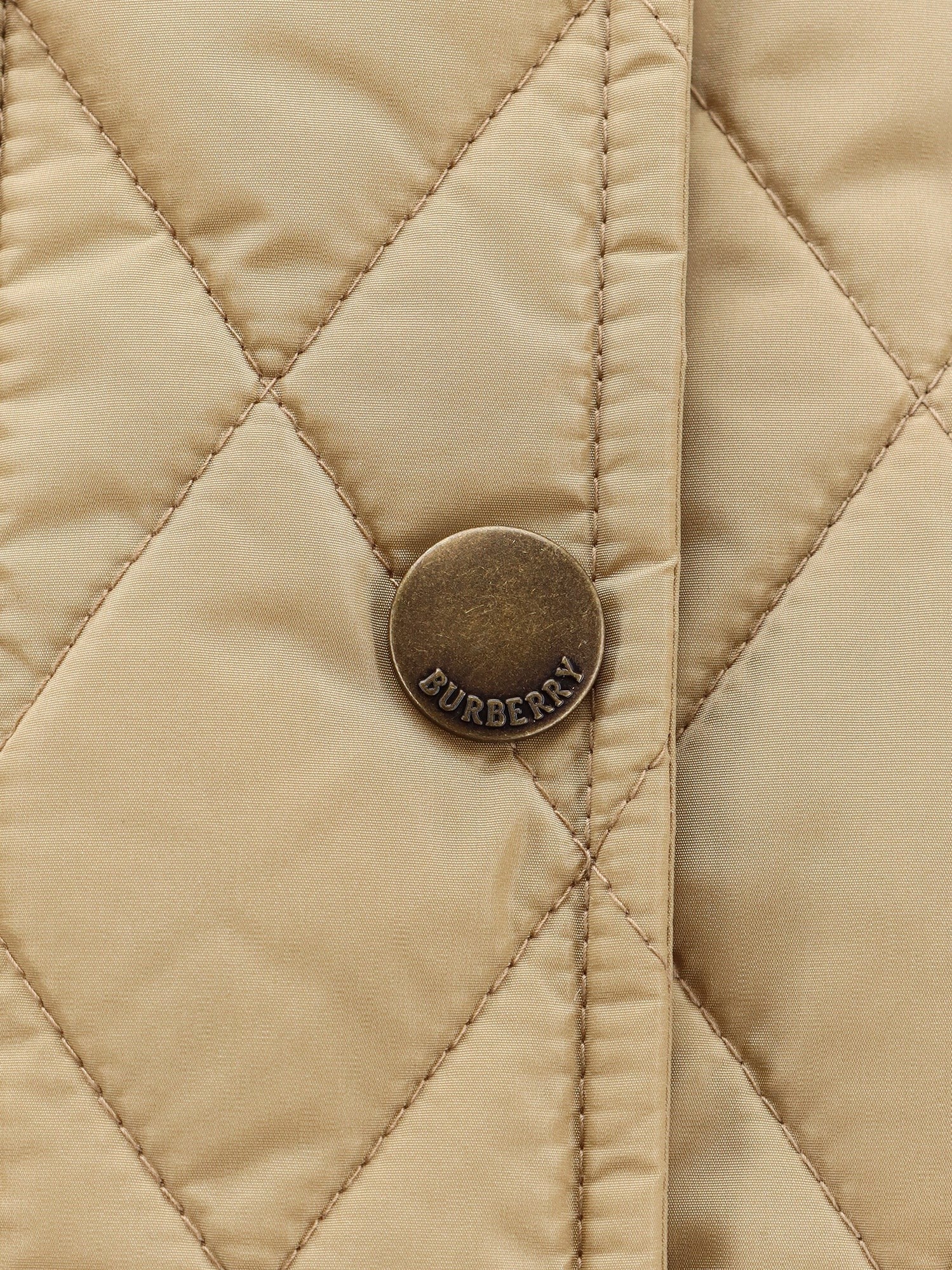 Quilted nylon jacket