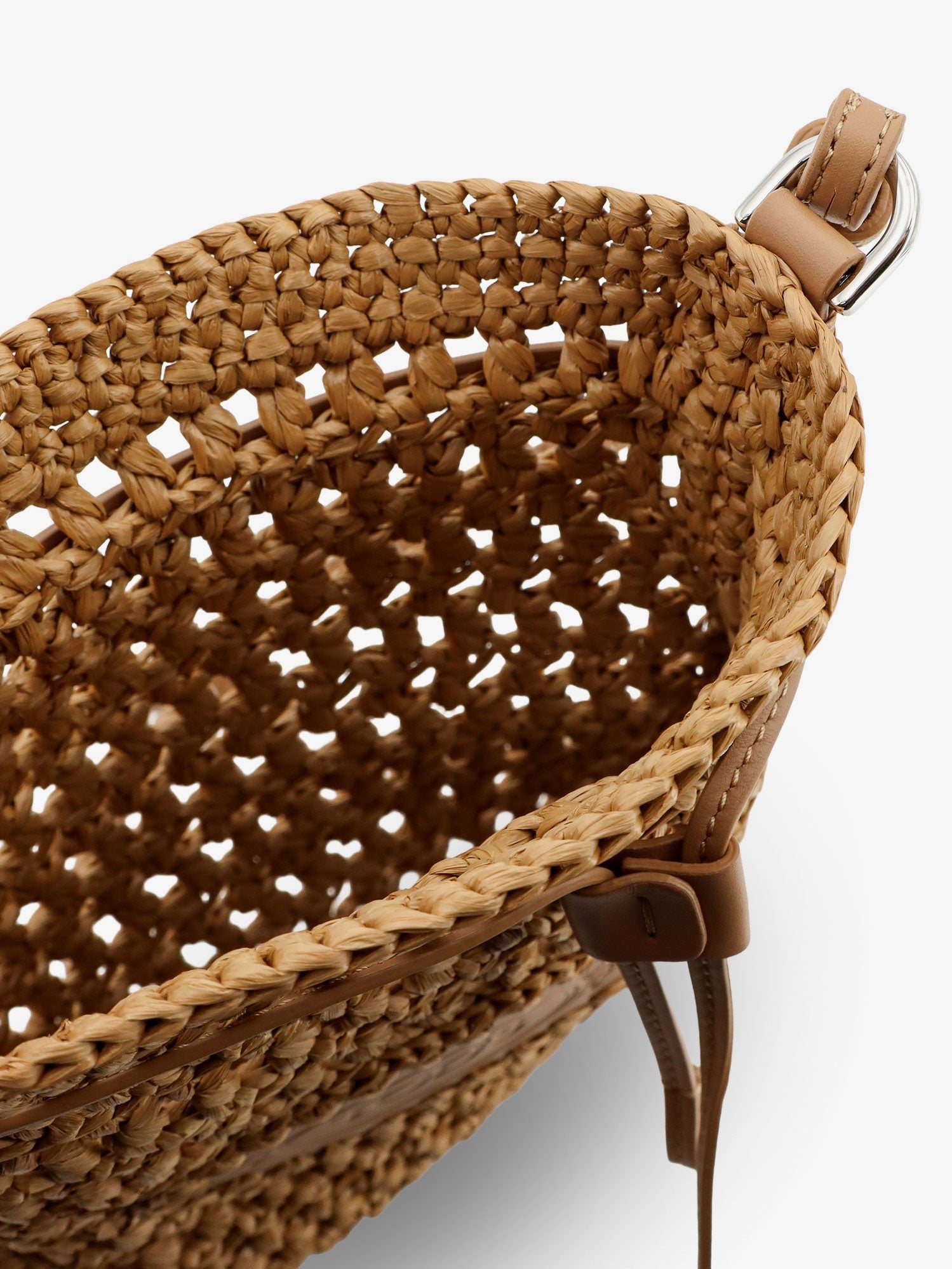 TOD'S TOD'S - Raffia bucket bag with crochet motif