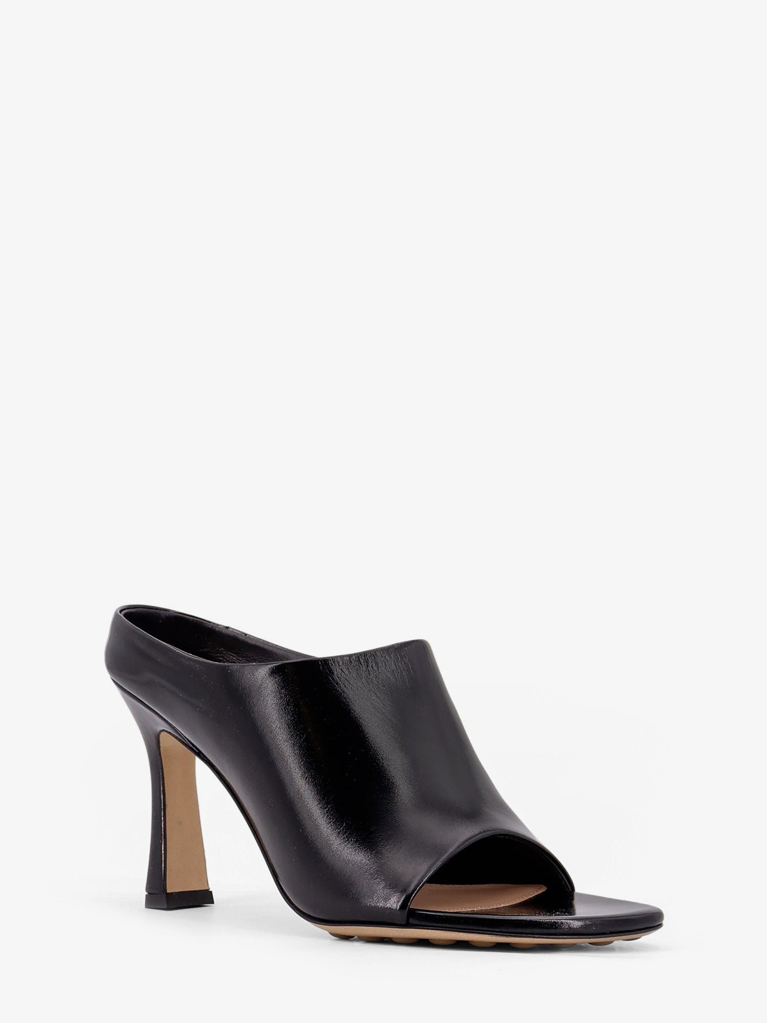 Rana leather mule with heel