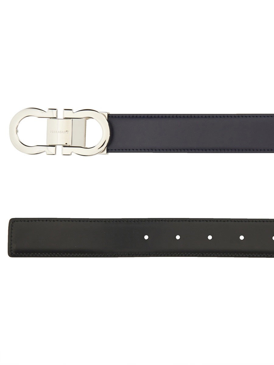 REVERSIBLE BELT HOOKS