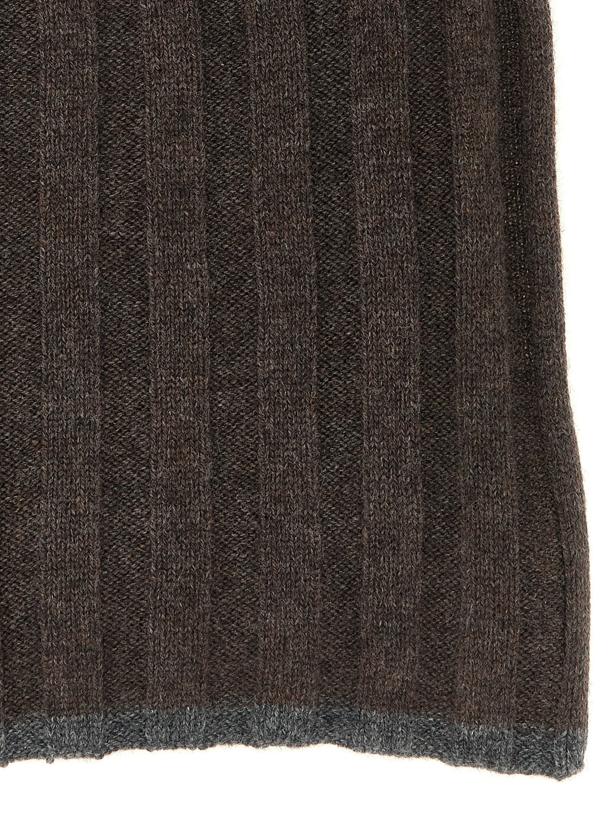 Brunello Cucinelli - Ribbed cashmere knit scarf ribbed-cashmere-knit-scarf_c80a0692-3913-427f-a76e-0d5c2a2bb34e