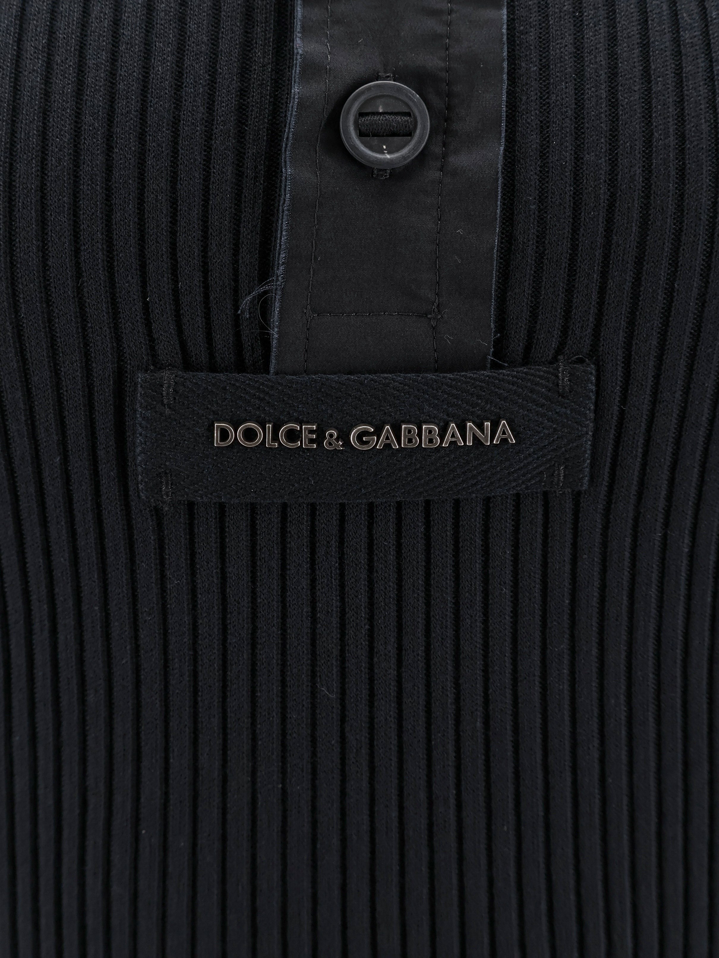 Dolce & Gabbana - Ribbed cotton sweater with metal logo on the front