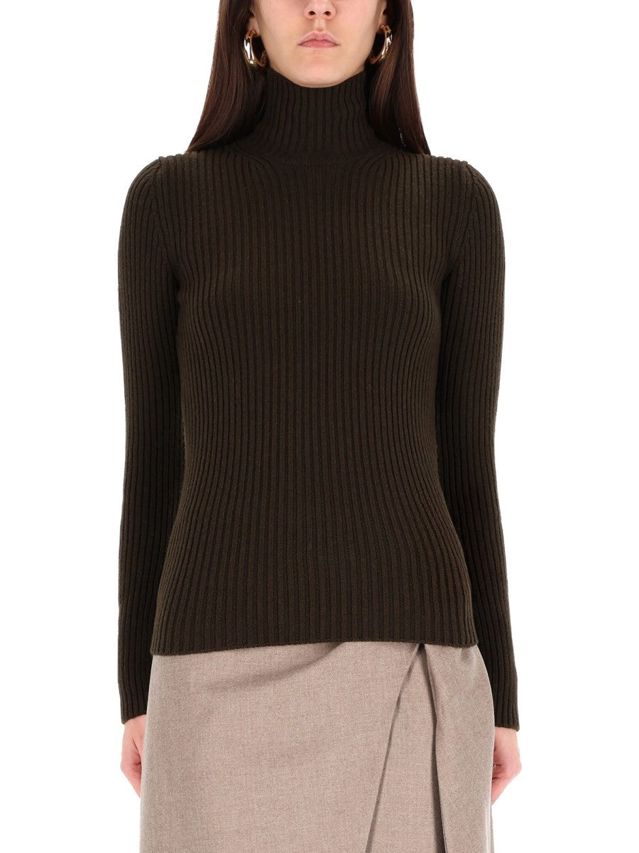 RIBBED TURTLENECK SWEATER