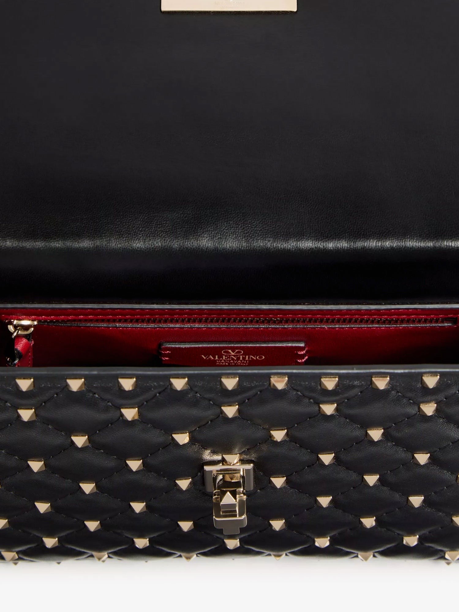 Valentino Garavani Valentino Garavani - Rockstud Spike leather crossbody bag with iconic all-over studs