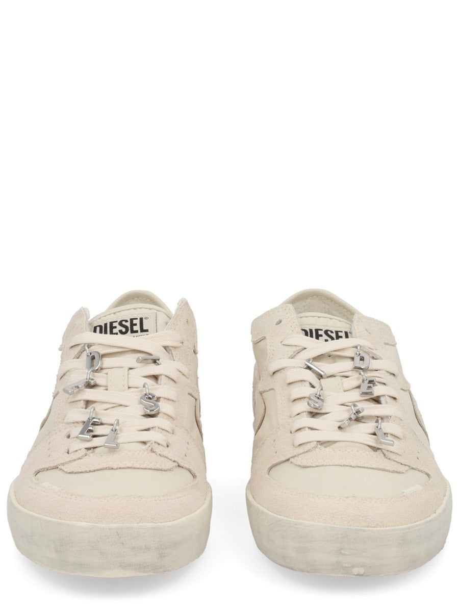 Diesel - "S-LEROJI D-1 LOW" SNEAKER s-leroji-d-1-low-sneaker_504bec2f-2dbe-48f5-80bc-131465c27000