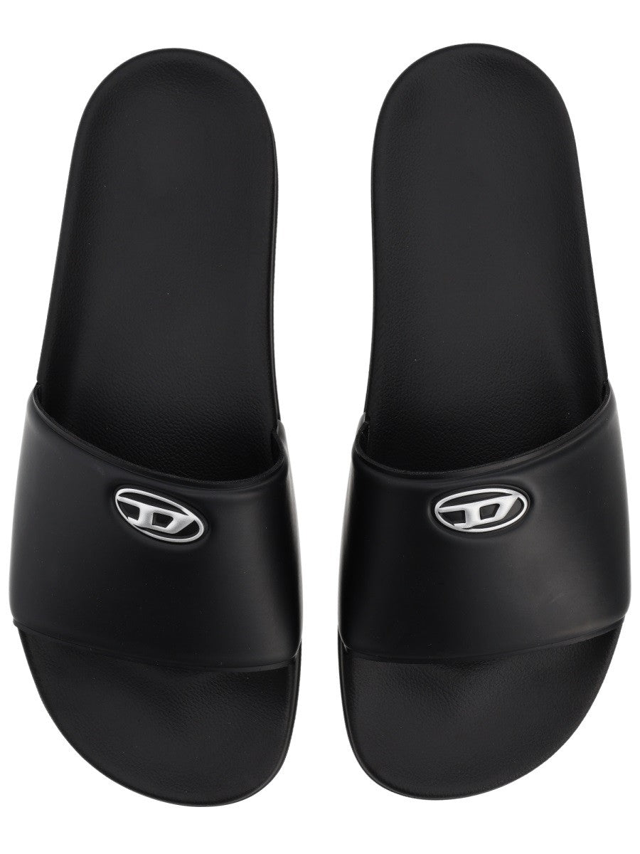Diesel - "SA-BLOOP" SLIPPER WITH LOGO sa-bloop-slipper-with-logo_b23a1af6-3650-45a5-afa8-58b84b1193df