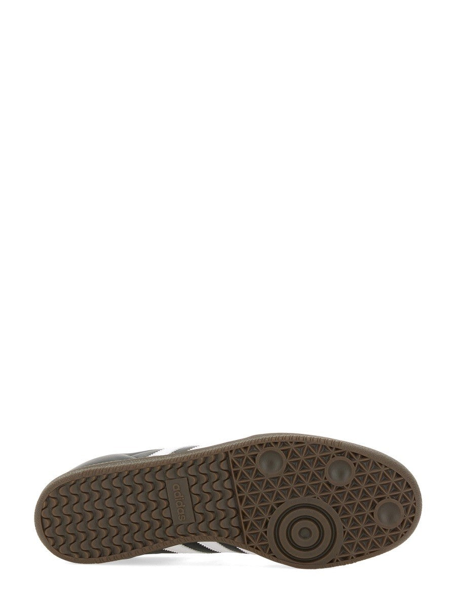 ADIDAS ORIGINALS - SAMBA SNEAKER. Unisex samba-sneaker_19731621-908a-4f3e-905f-aba41269c48e