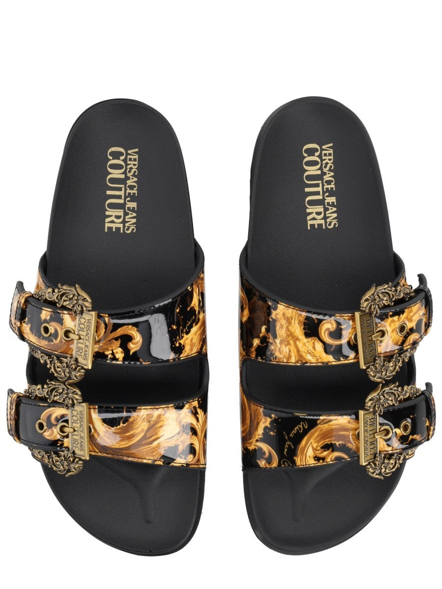 Versace Jeans Couture - SANDAL "ARIZONA" sandal-arizona_4a889bd8-c87b-4ffe-970d-80910cbfa7fe