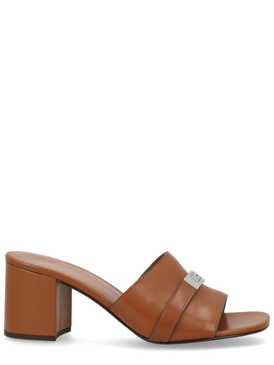 Tory Burch - SANDAL MULE "LEELEE" sandal-mule-leelee_aa2f0e95-2d7f-4446-8782-09e9876fb8f5