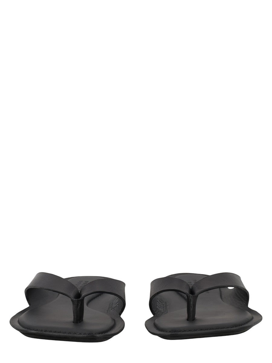 MM6 MAISON MARGIELA - SANDALO INFRADITO "ANATOMIC" IN PELLE sandalo-infradito-anatomic-in-pelle_5b8c1143-fd8c-48d1-afbc-3b007399dd2c