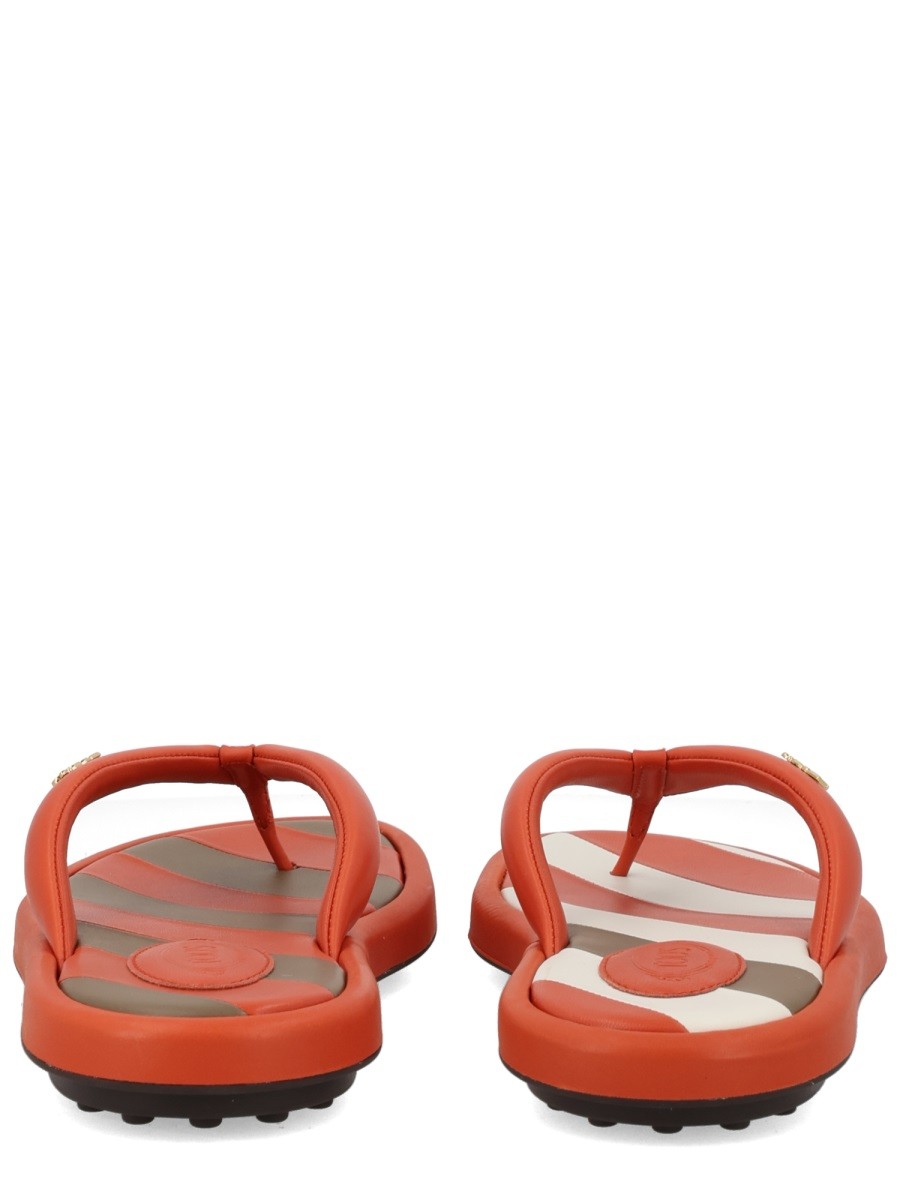 TOD'S - SANDALO INFRADITO CON LOGO sandalo-infradito-con-logo_a41d8d83-a2db-481f-937e-732fe15a056c