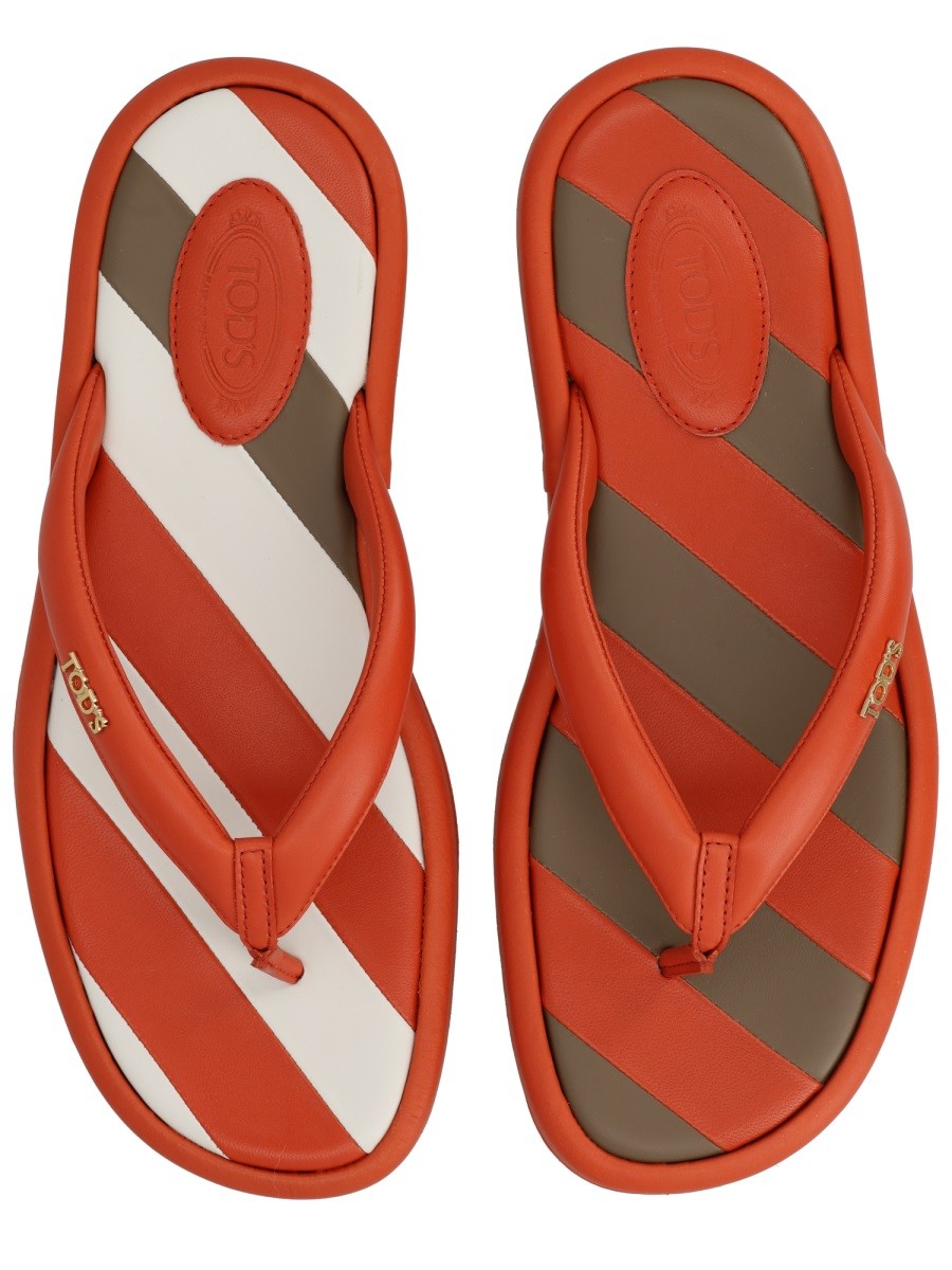 TOD'S - SANDALO INFRADITO CON LOGO sandalo-infradito-con-logo_e8857de1-d9e0-4696-adcb-6f8ebcc77276