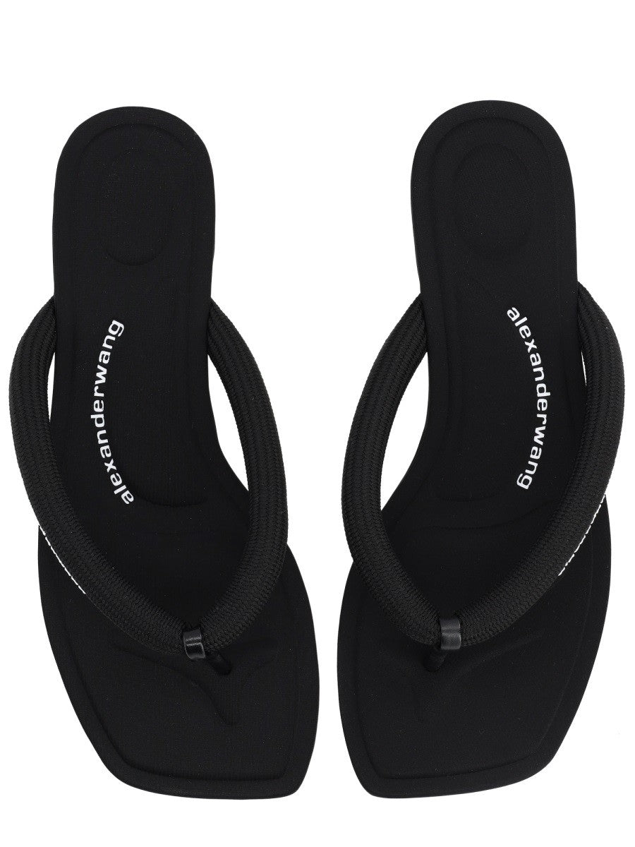 Alexander Wang - SANDALO INFRADITO "JENNA TUBULAR" sandalo-infradito-jenna_f03a3051-7df2-4fba-b0fd-074b40ab695c