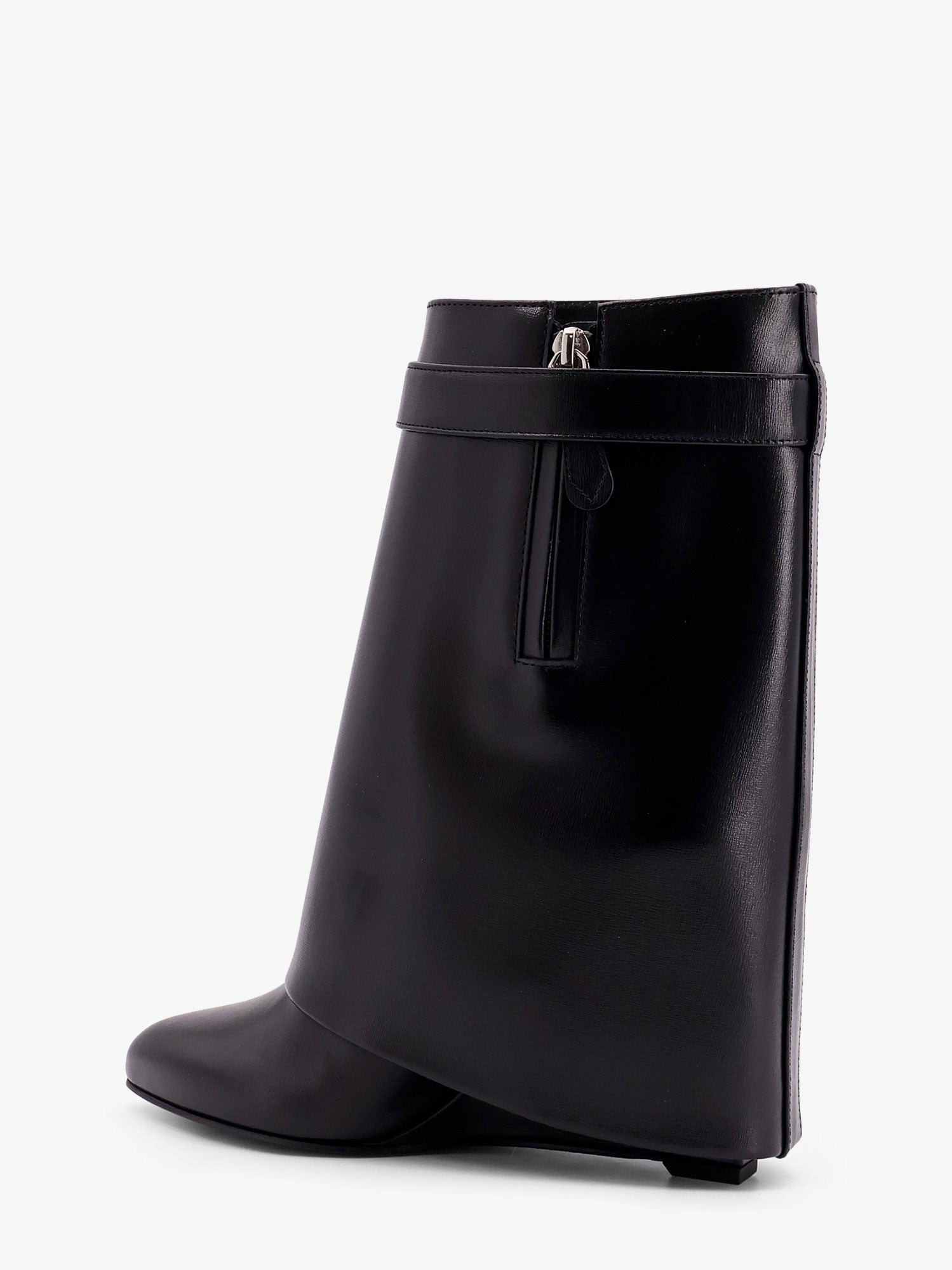 Sharklock leather ankle boots