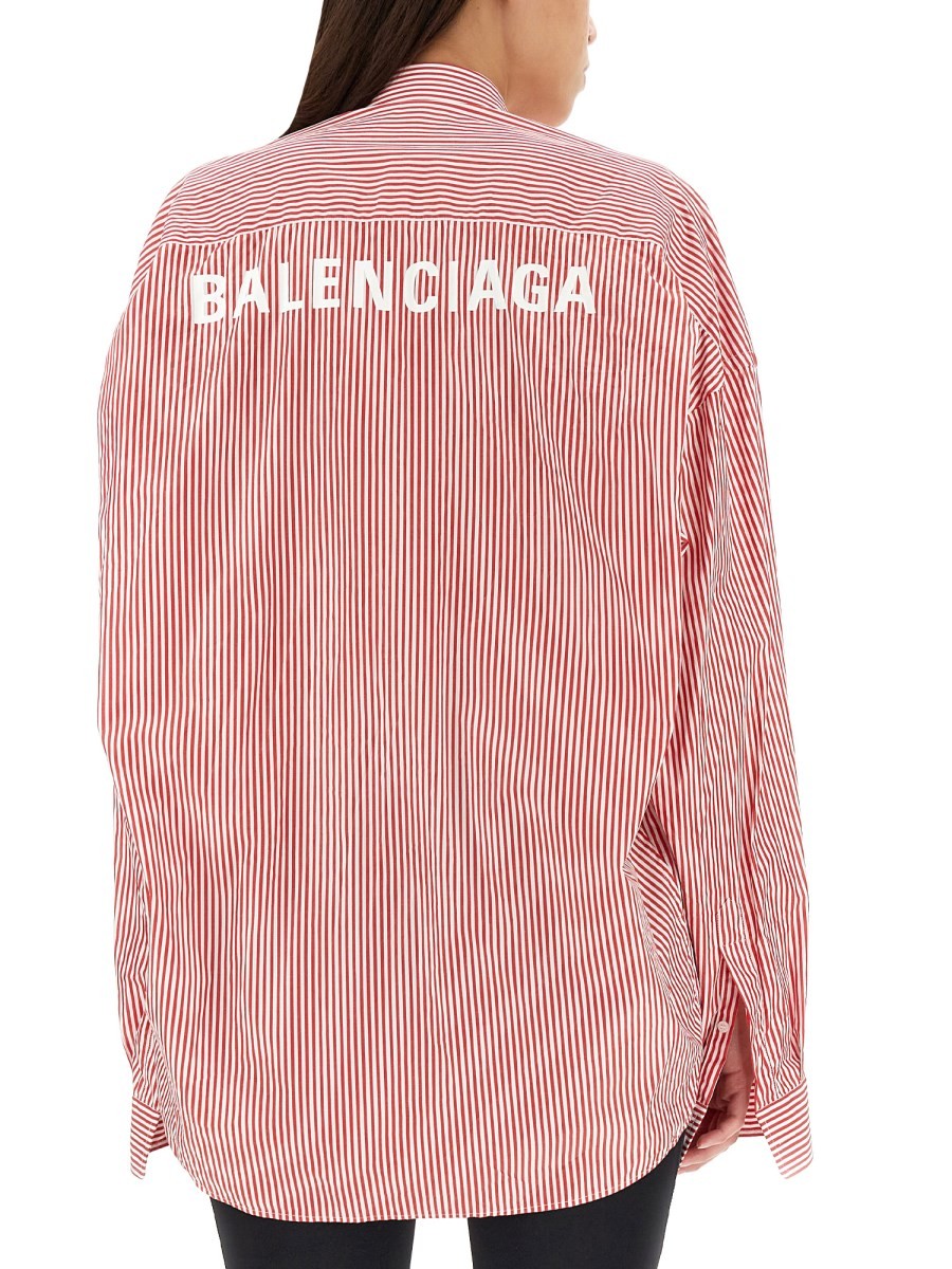 SHIRT WITH LOGO