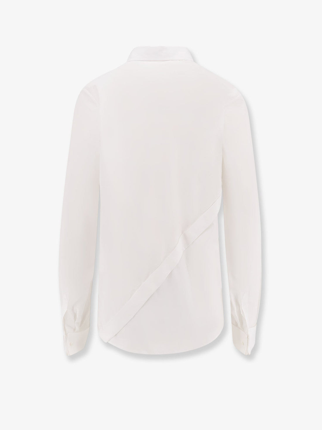 Shirt with oblique closure