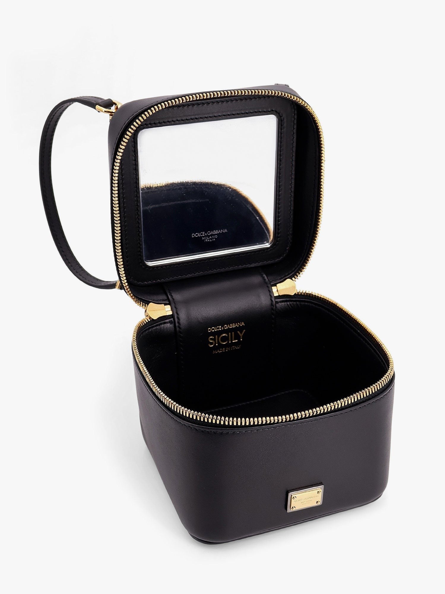 Sicily leather handbag with iconic logo plate