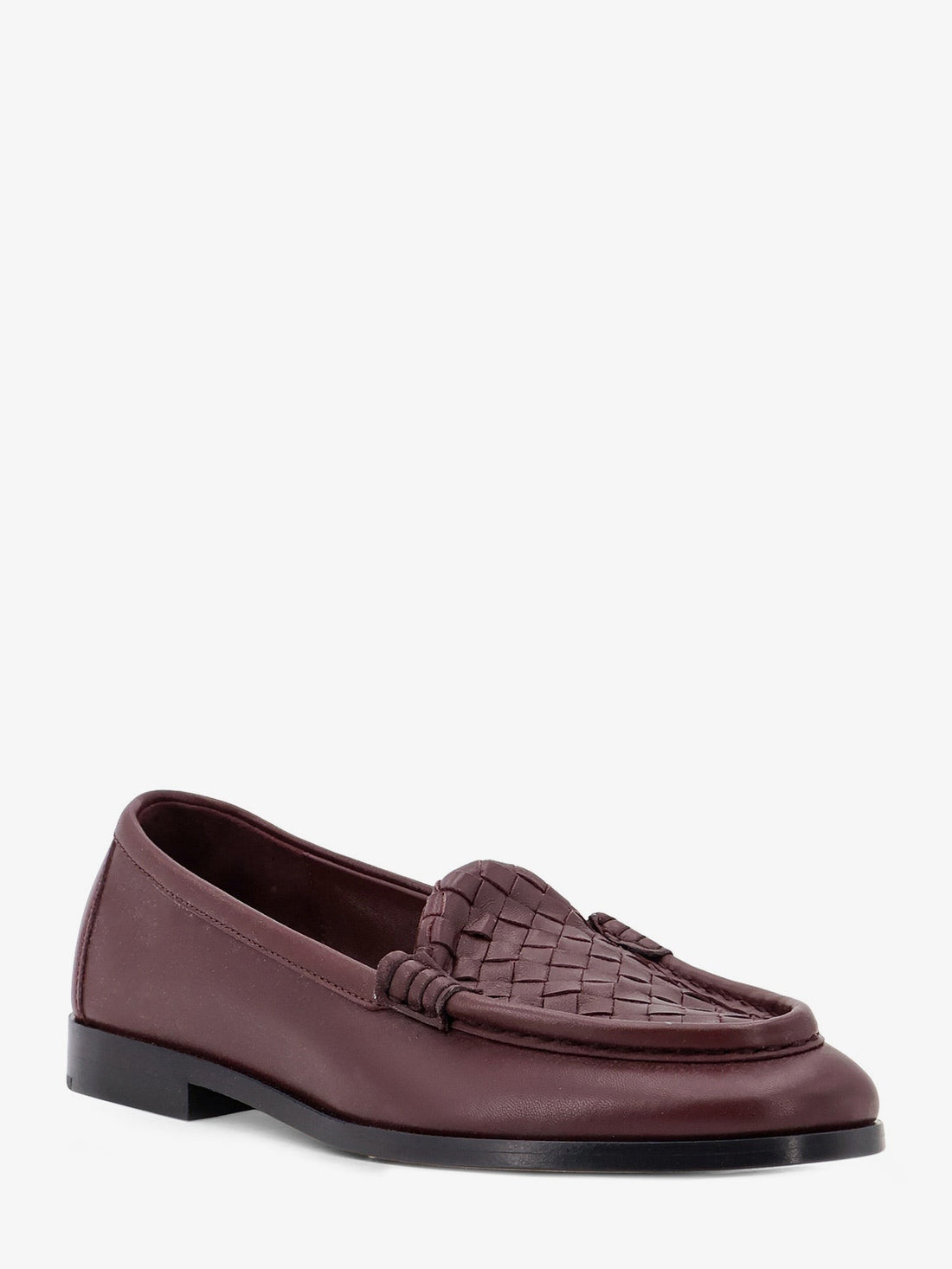 Bottega Veneta - Silenzio leather loafers with Intrecciato pattern silenzio-leather-loafers-with-intrecciato-pattern_8d9e6429-563b-4786-b3b2-96d9b9effd0d