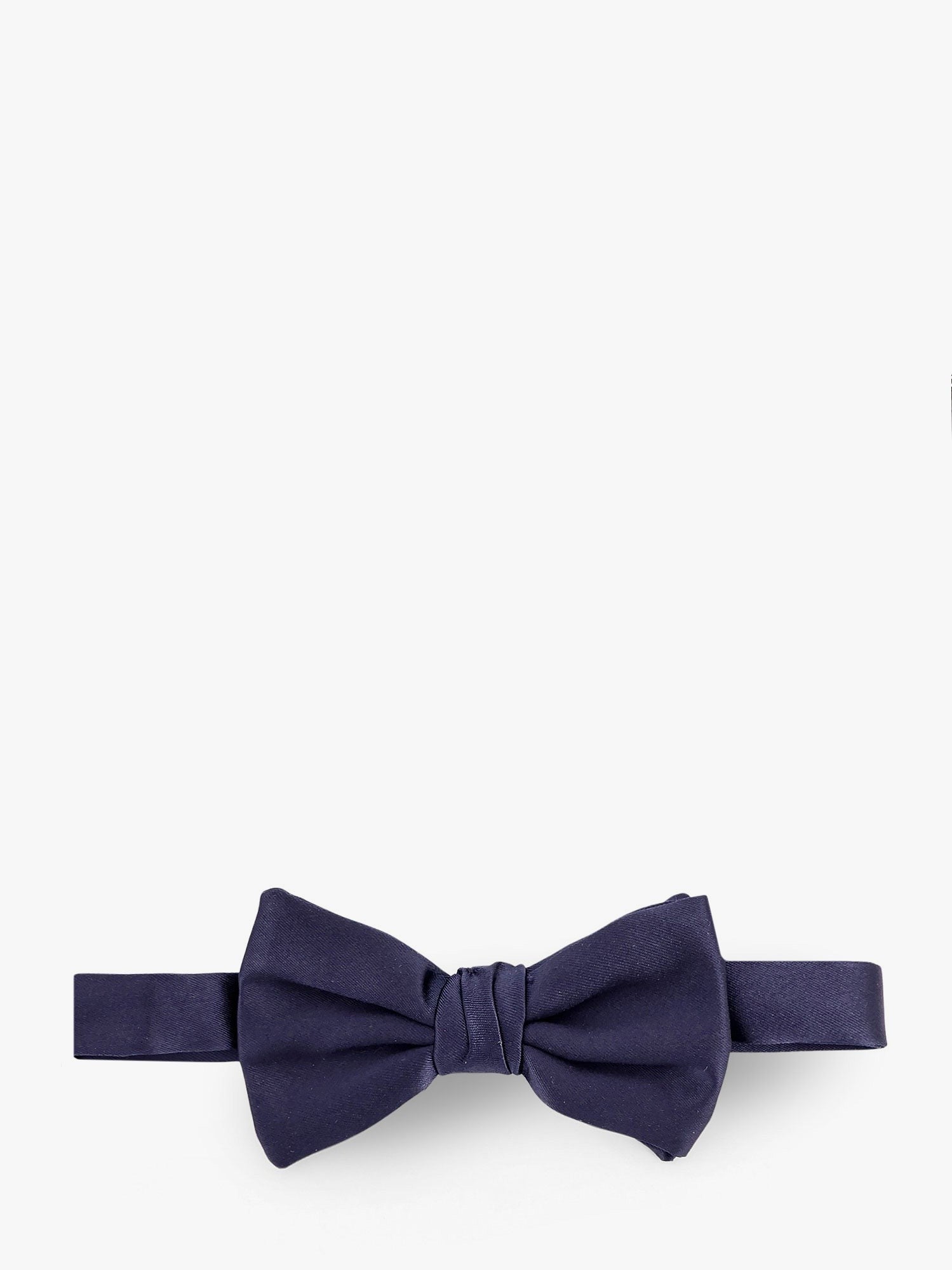 Silk bow tie