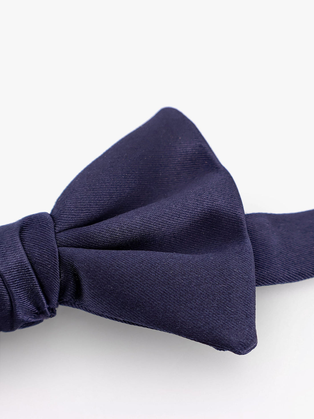 Silk bow tie