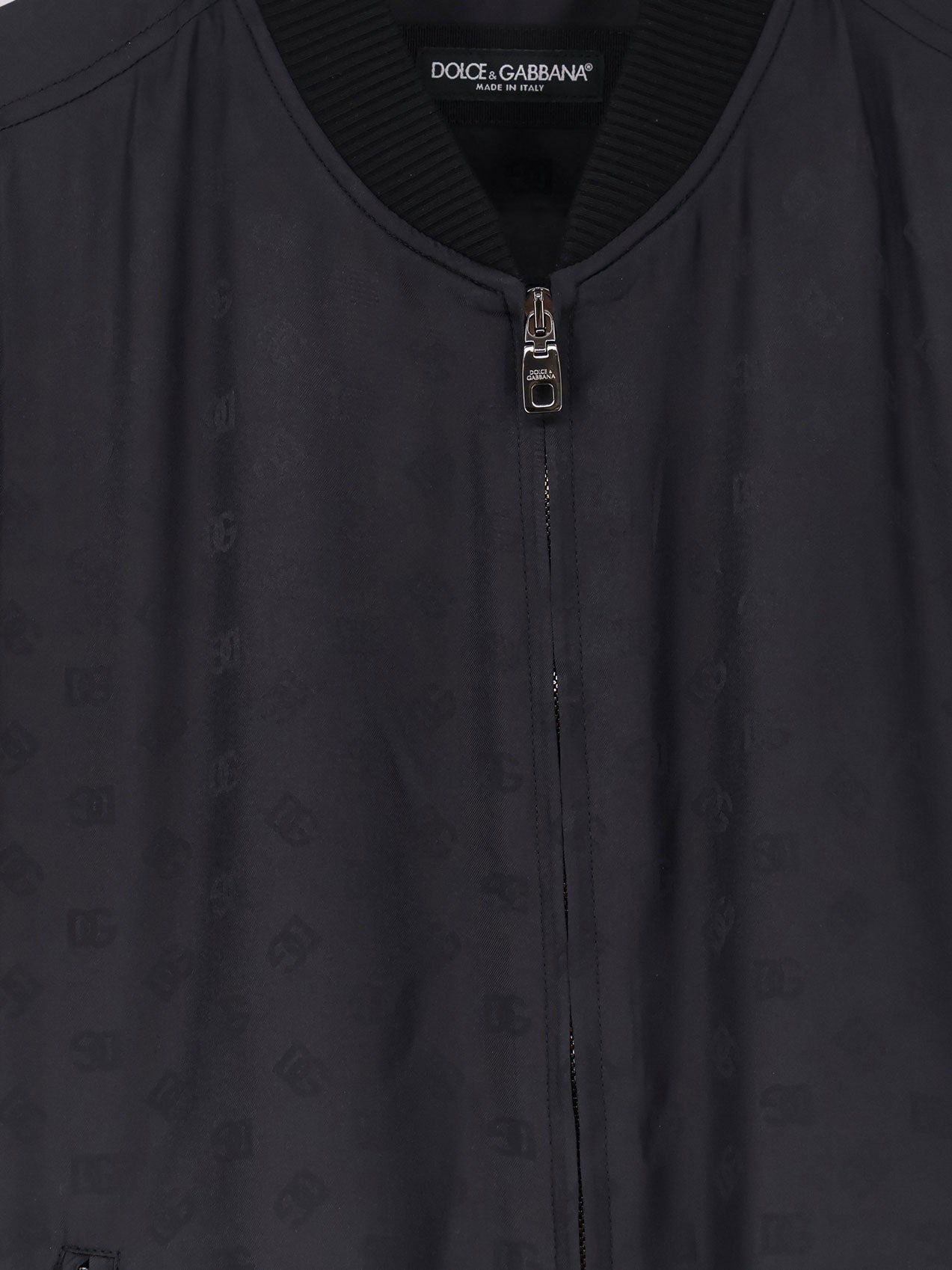 Silk jacket with all-over DG print