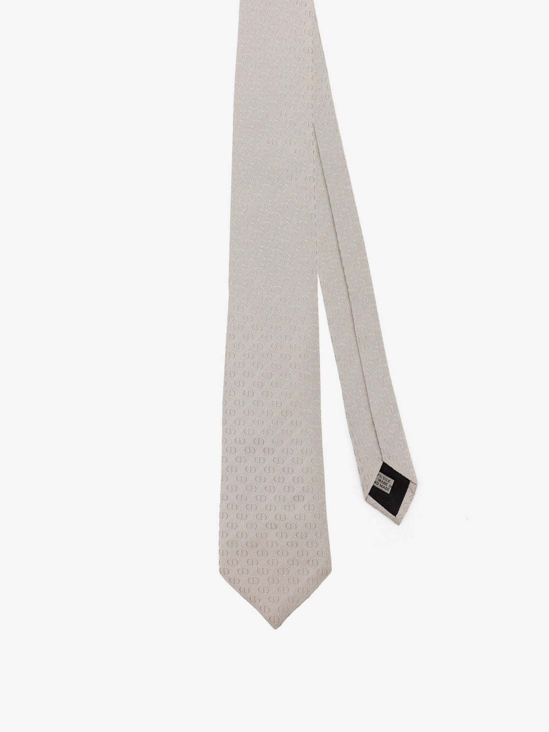 Silk tie
