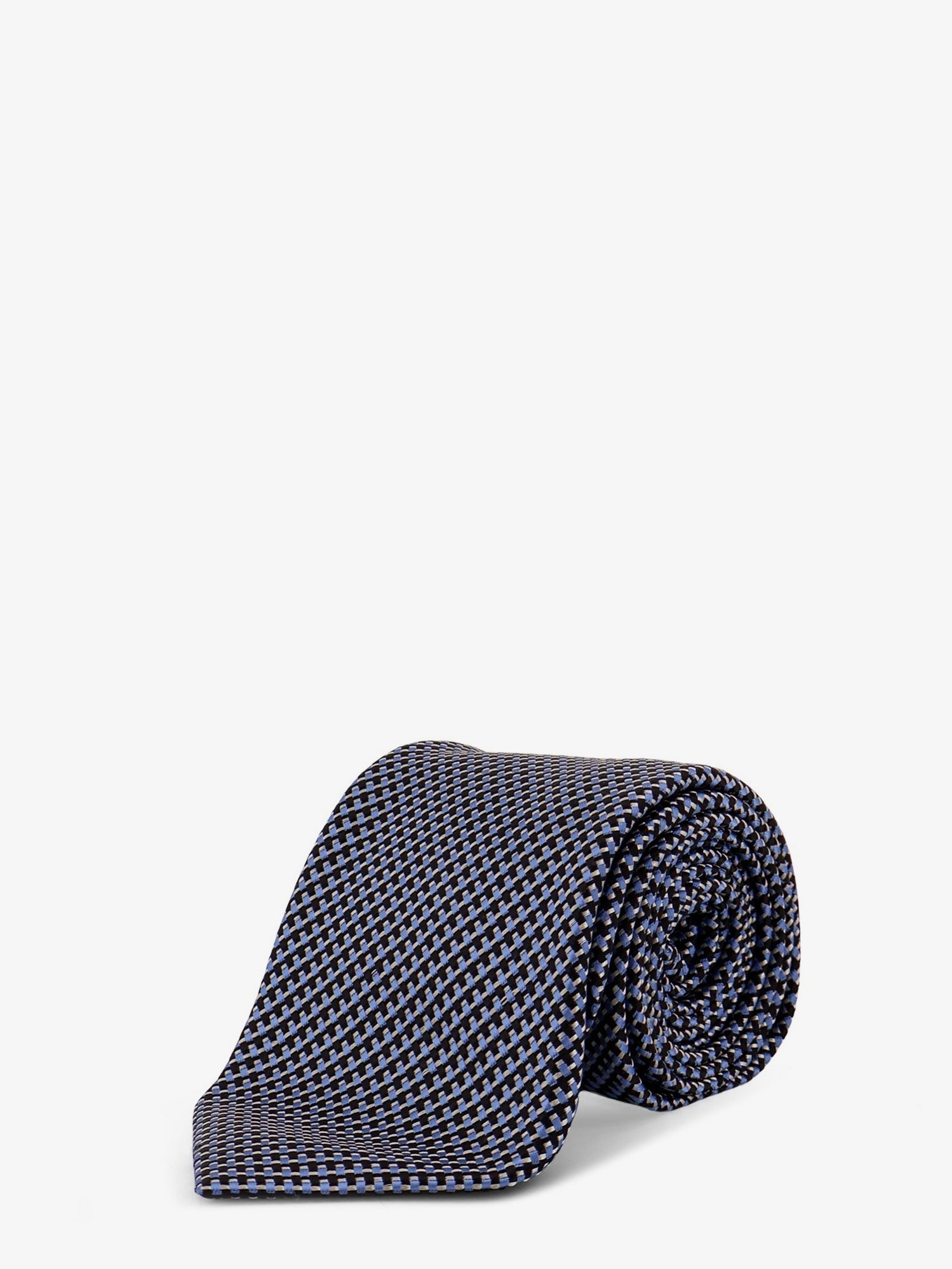 Silk tie silk-tie_9ad8b8a2-a685-4fca-9f08-17b507252810
