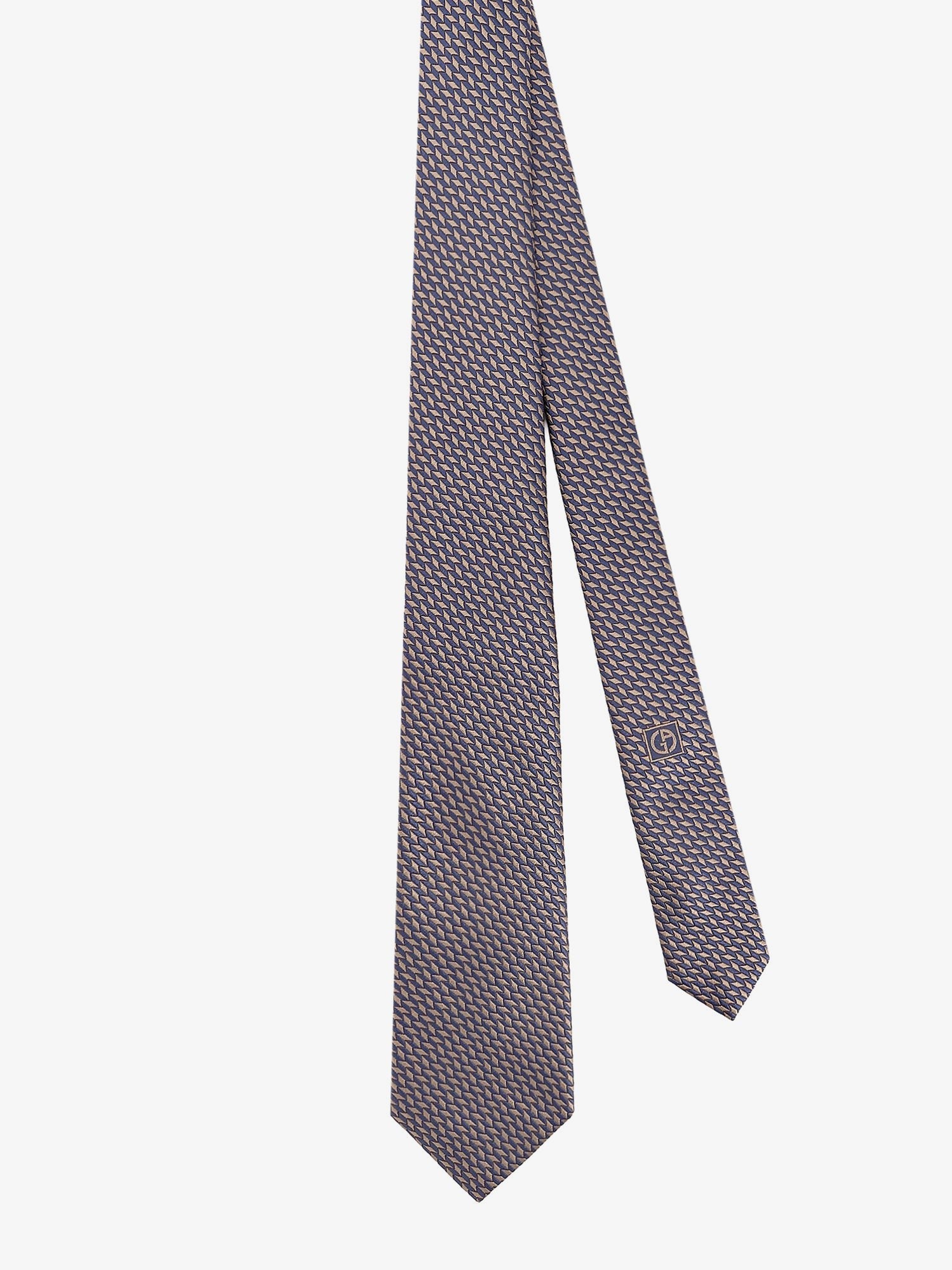 Silk tie