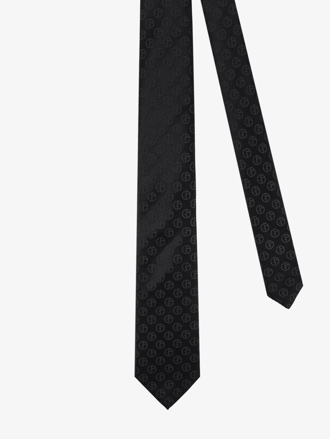 Silk tie