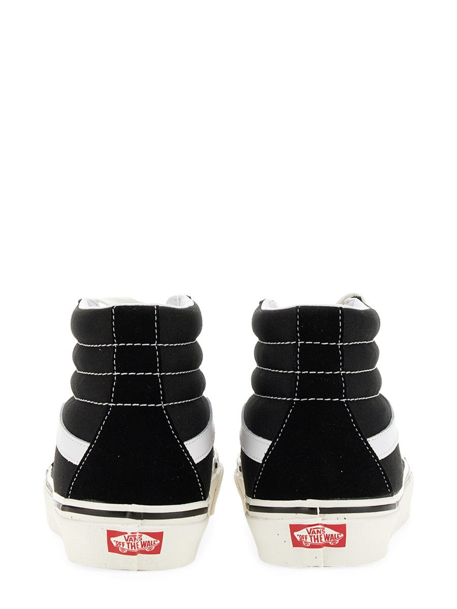 Vans - SK8-HI SNEAKER sk8-hi-sneaker_59d1eb7f-96b2-4522-a5ee-4bfdc87740e3