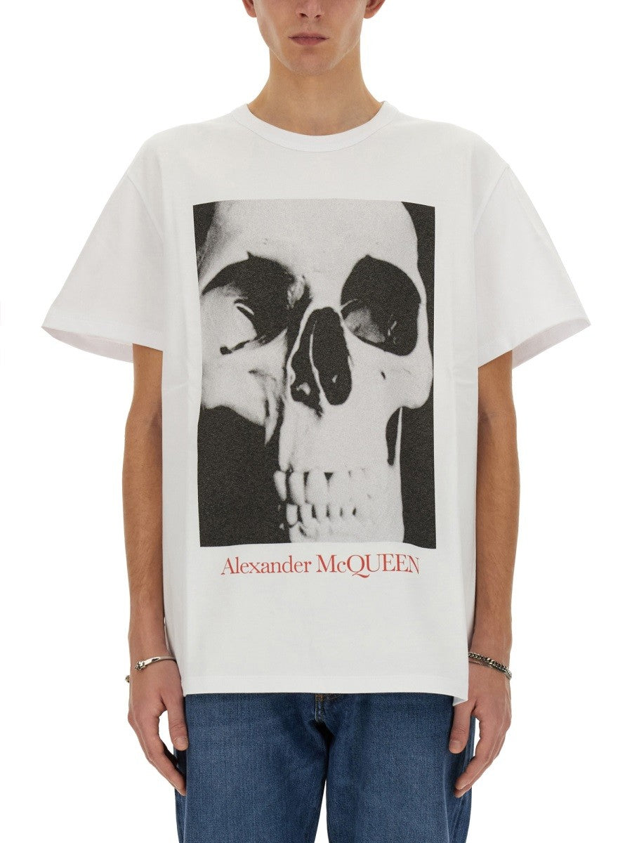 Alexander Mcqueen - SKULL PRINT T-SHIRT skull-print-t-shirt_0422ef78-2dd0-4167-8531-db97930a0719