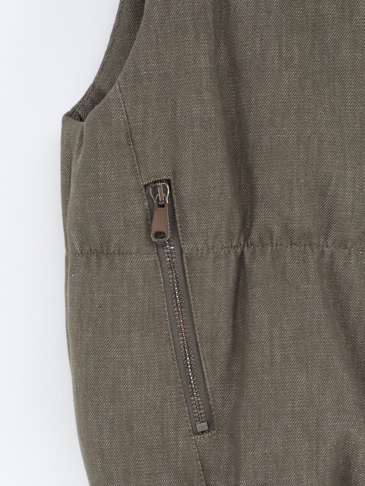 Brunello Cucinelli Brunello Cucinelli - Sleeveless effect twill-denim down jacket