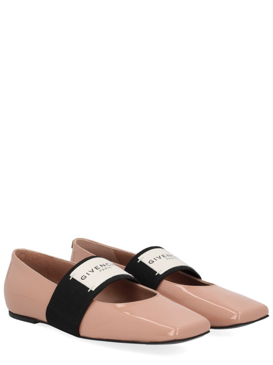 Givenchy "SLICED SQUARE" DANCER
