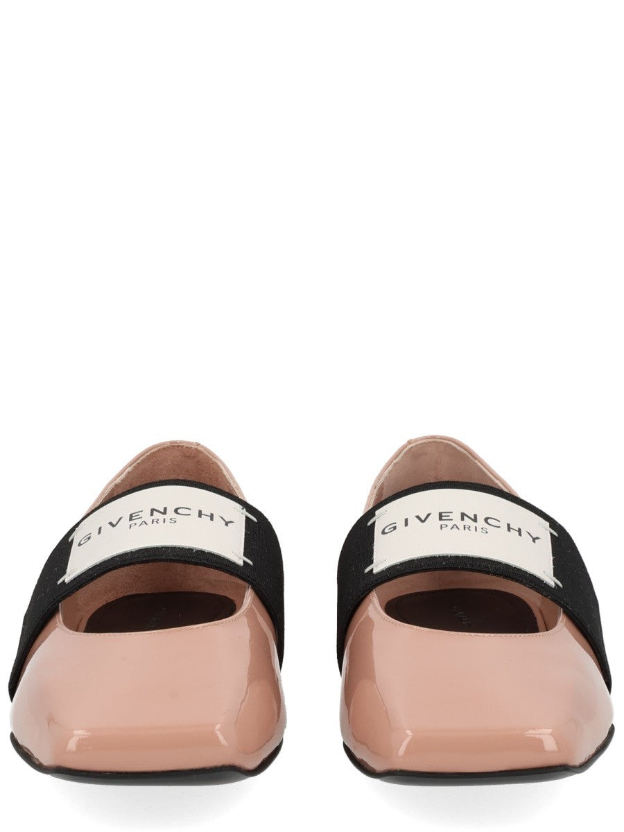 Givenchy "SLICED SQUARE" DANCER