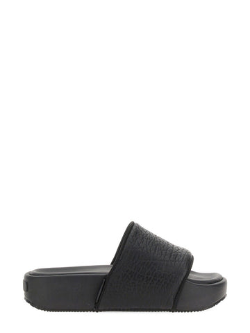 SLIDE SANDAL