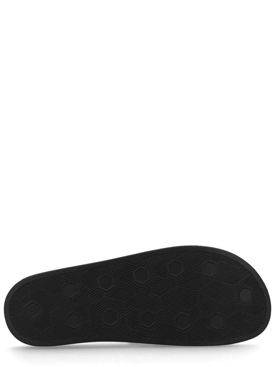Versace Jeans Couture - SLIDES WITH PRINT slides-with-print_09c81a21-bce1-42f7-9a1d-0e191657a11f