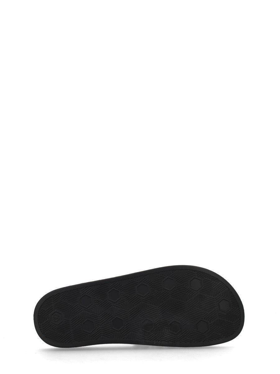 Versace Jeans Couture - SLIDES WITH PRINT slides-with-print_50c58463-3543-4ba7-9638-5043d3509bdd