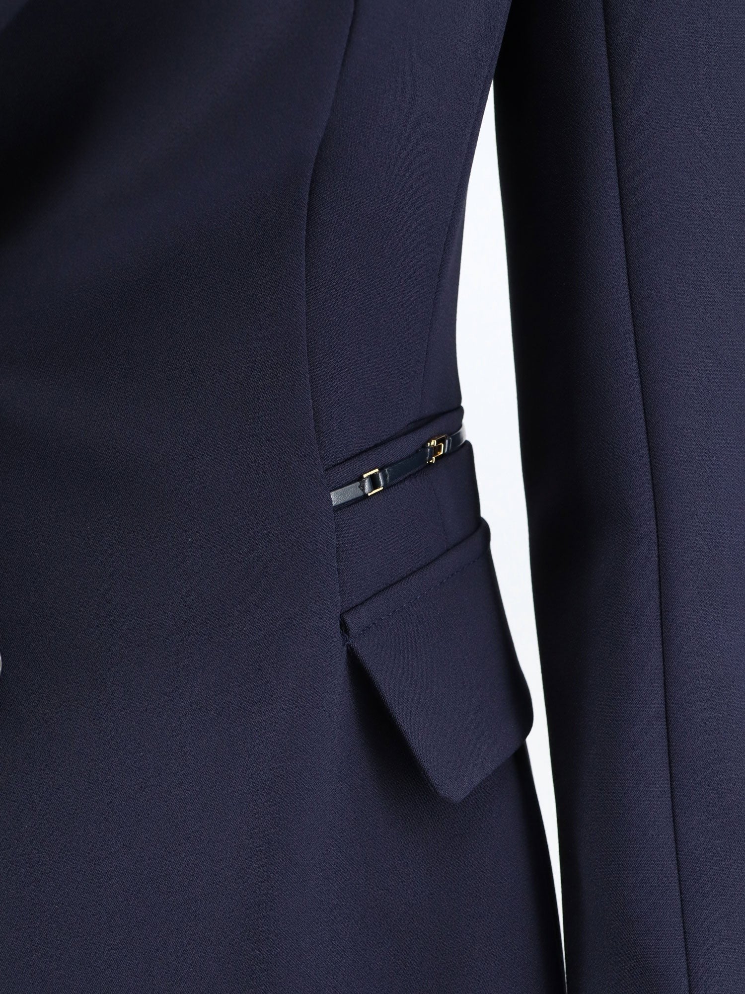 Elisabetta Franchi - Slim fit blazer with gold logo clamps slim-fit-blazer-with-gold-logo-clamps_319e08ca-d463-44a9-9690-c2da065bc861