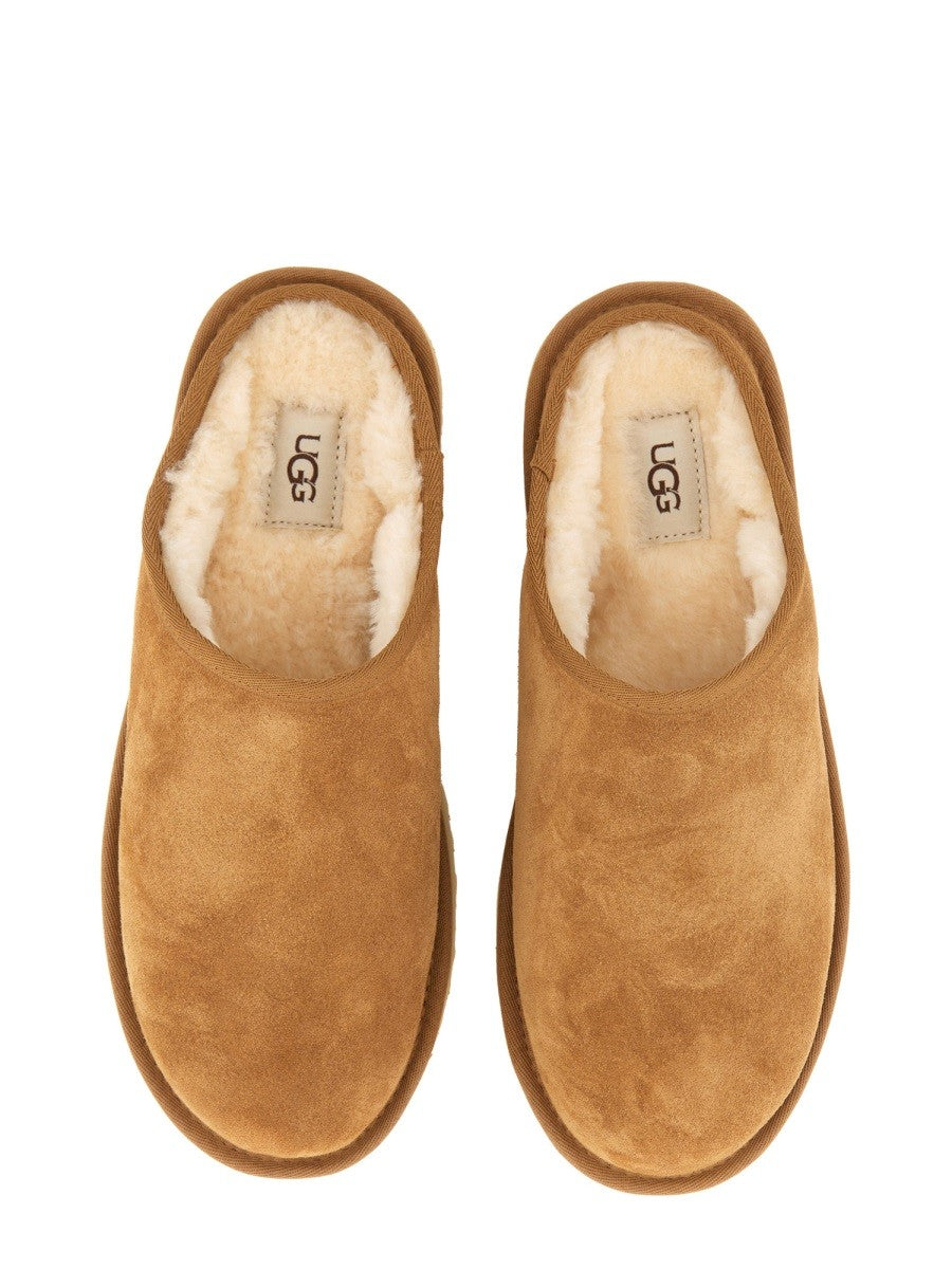 Ugg - SLIP ON CLASSIC