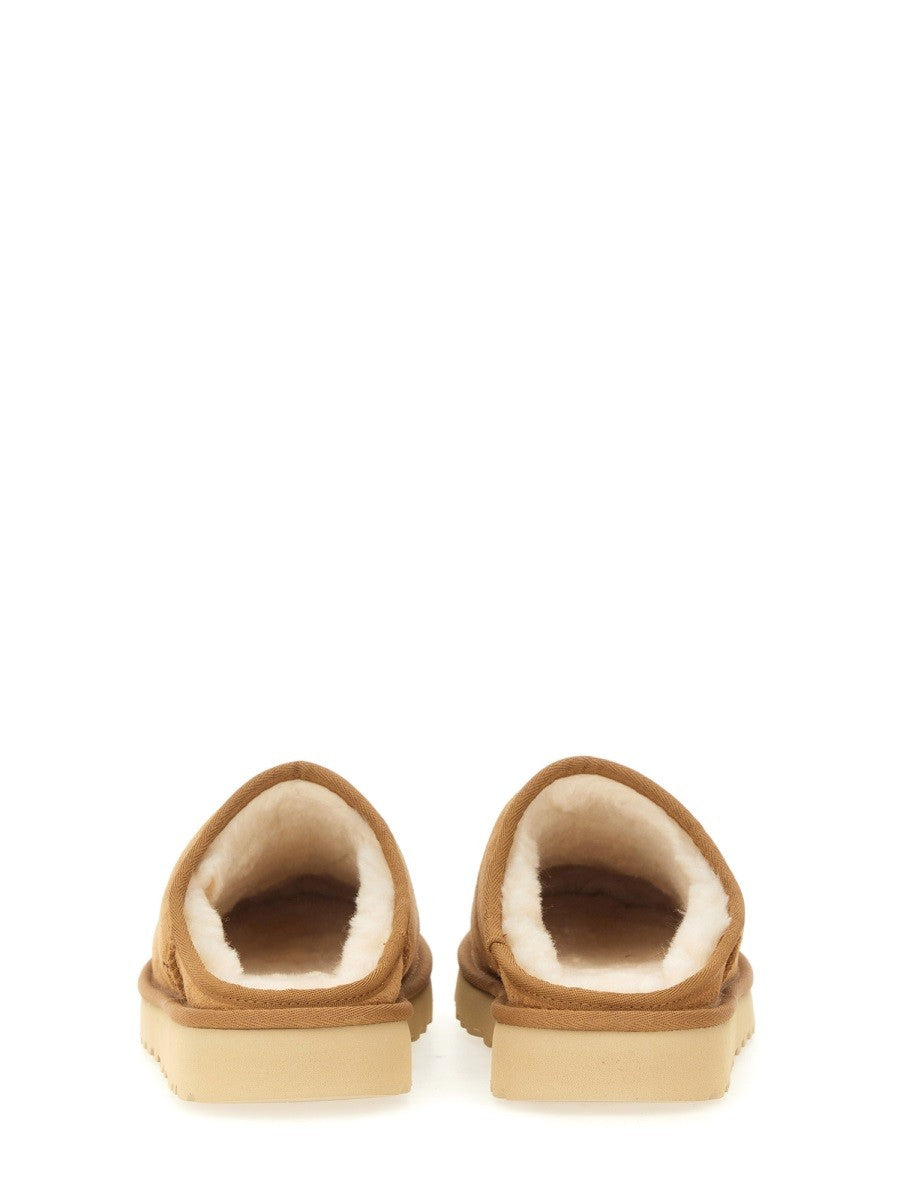 Ugg - SLIP ON CLASSIC