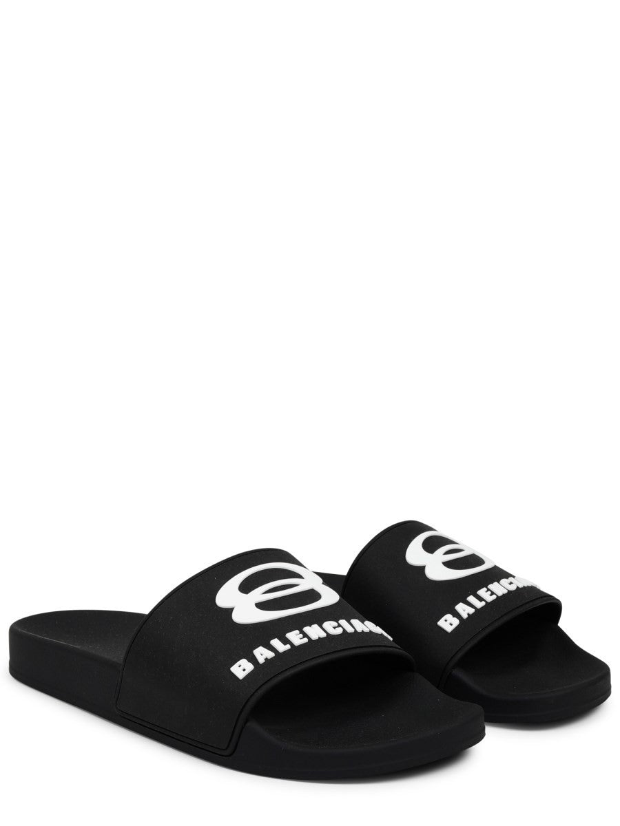 SLIP-ON SANDAL WITH LOGO