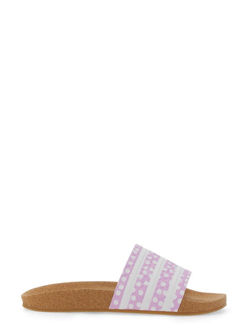 ADIDAS ORIGINALS - SLIP-ON SLIPPER ADILETTE slip-on-slipper-adilette_6edde62a-8239-4ba0-8906-9d505d0f6ece