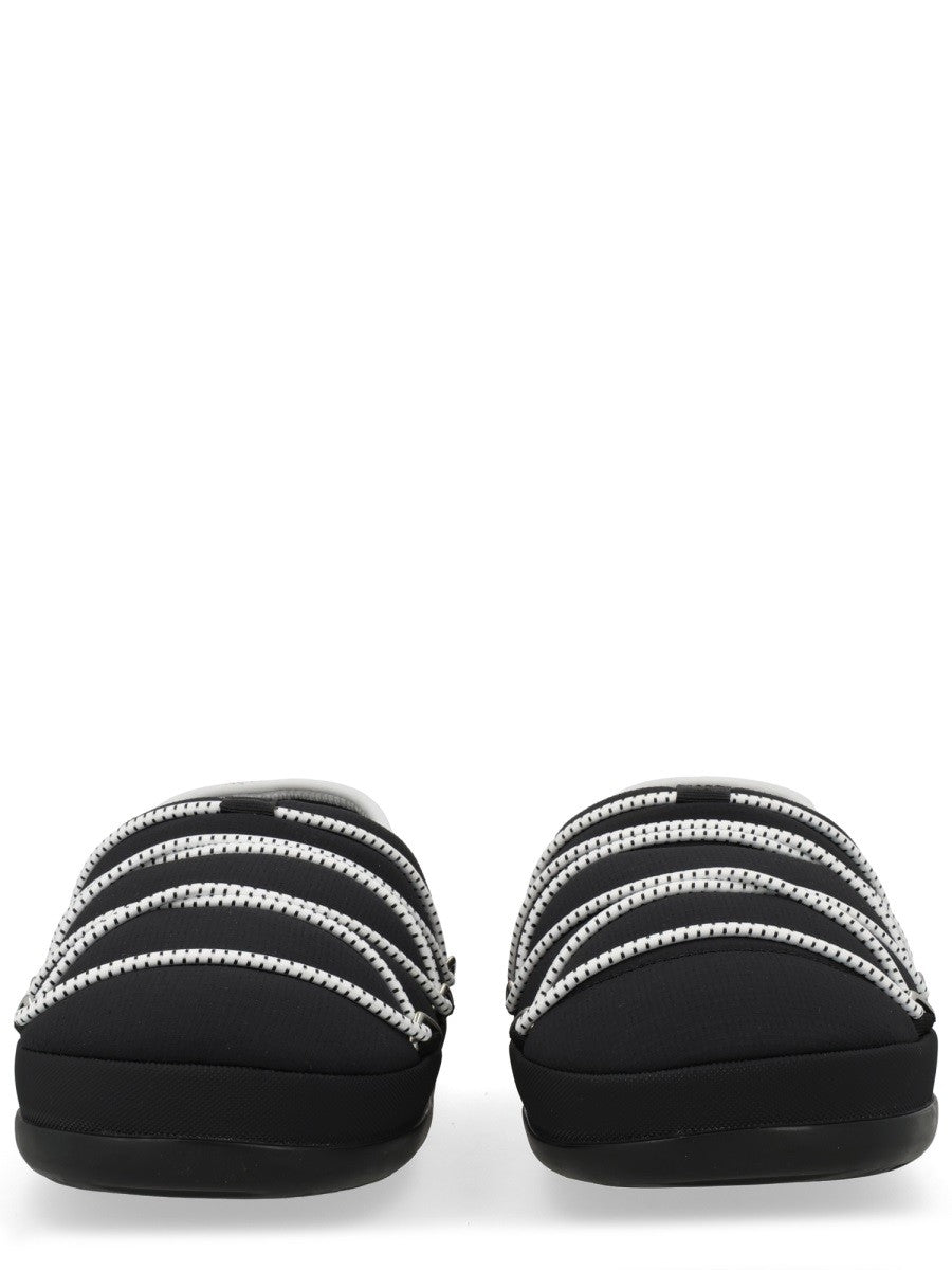 Moon Boot - SLIPPER "ICON" slipper-icon_25588d91-a8b3-4da3-960e-680bea2597f8
