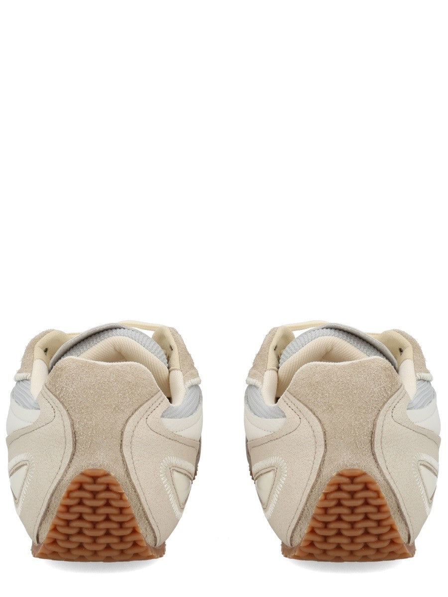 AXEL ARIGATO "SLOW RUNNER" SNEAKER